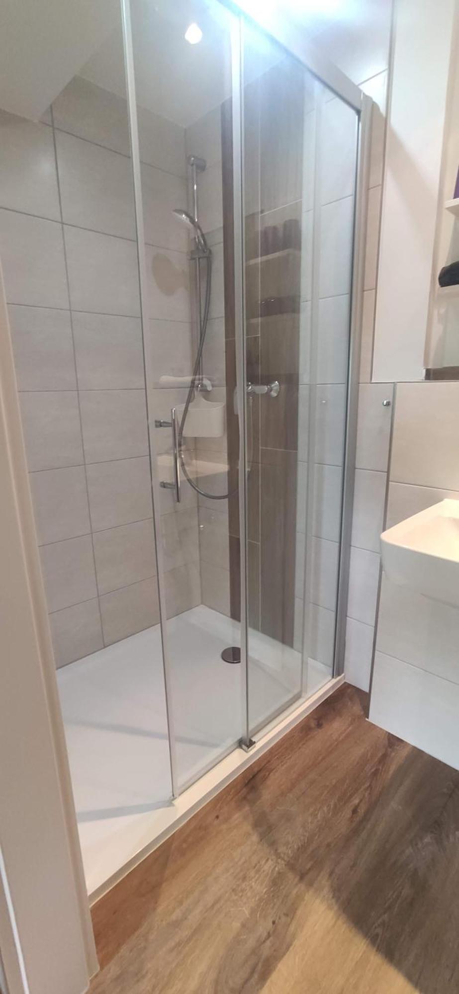 Wirtshaus Neuenkirchen Hotel Neuenkirchen auf Rugen Екстериор снимка
